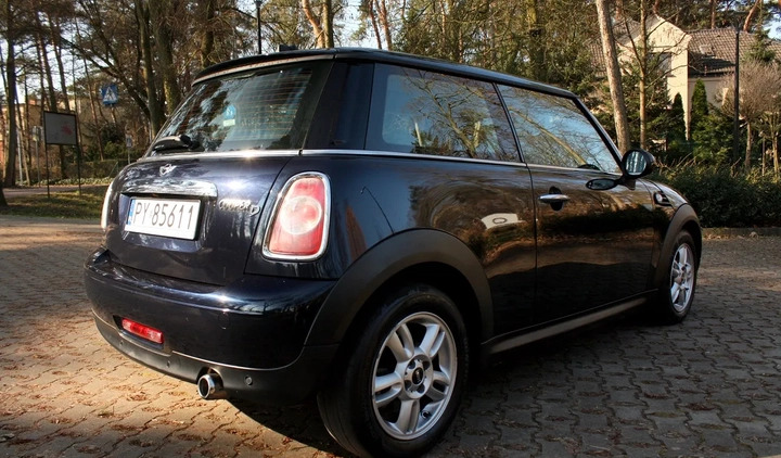 MINI Cooper cena 20900 przebieg: 138000, rok produkcji 2012 z Poznań małe 79